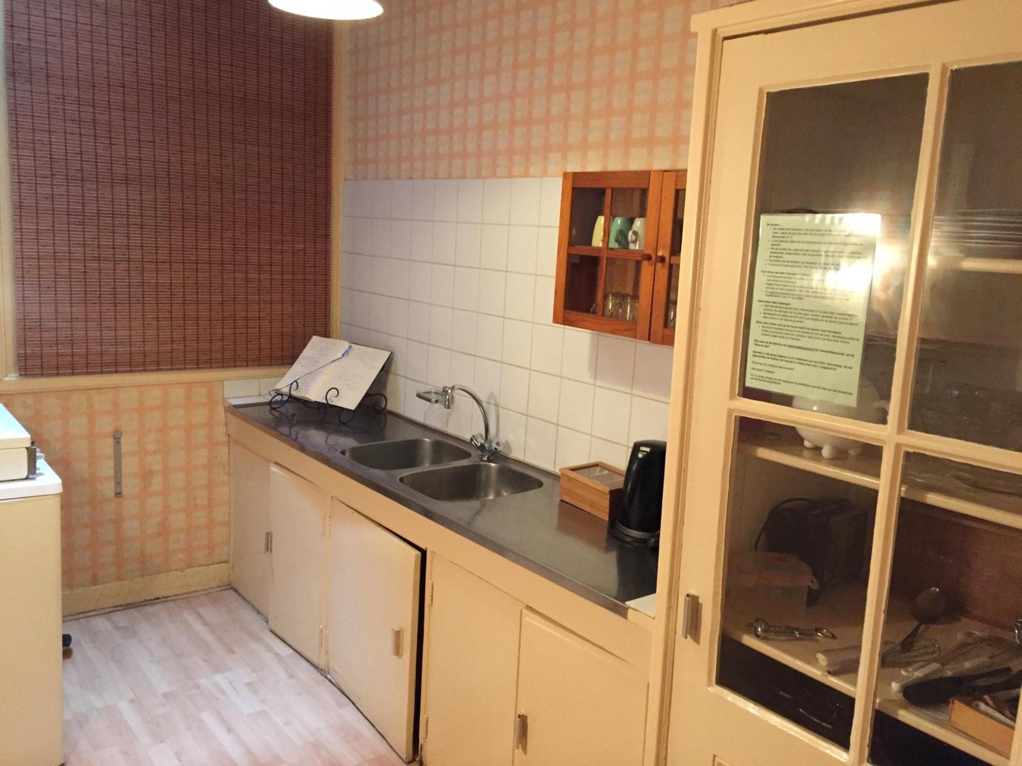 דוונטר Hanzestadslogement De Leeuw, In Het Centrum, Met Een Binnenplaats, Kamers Met Badkamer En Toilet En Een Keukentje מראה חיצוני תמונה